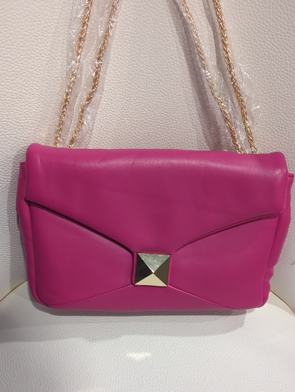 Women’s Pink Chain Shoulder Bag